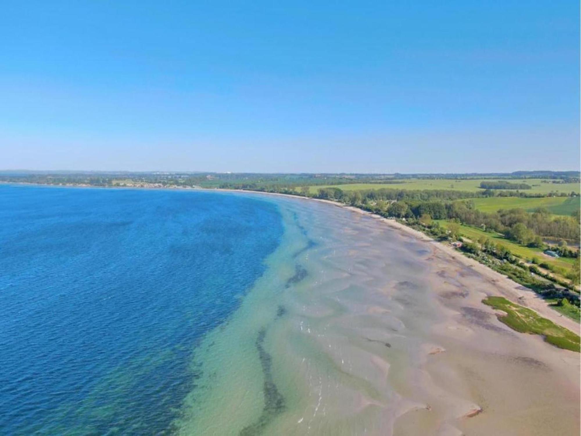 Lovely Apartment Near Sea In Kluetz Экстерьер фото